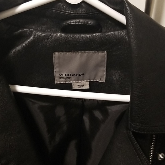 Faux leather jacket Vero Moda size Xs - Picture 2 of 4